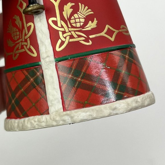 2017 Hallmark Scotland Member Santa from Around the World Ornament W/ Box - Picture 6 of 12